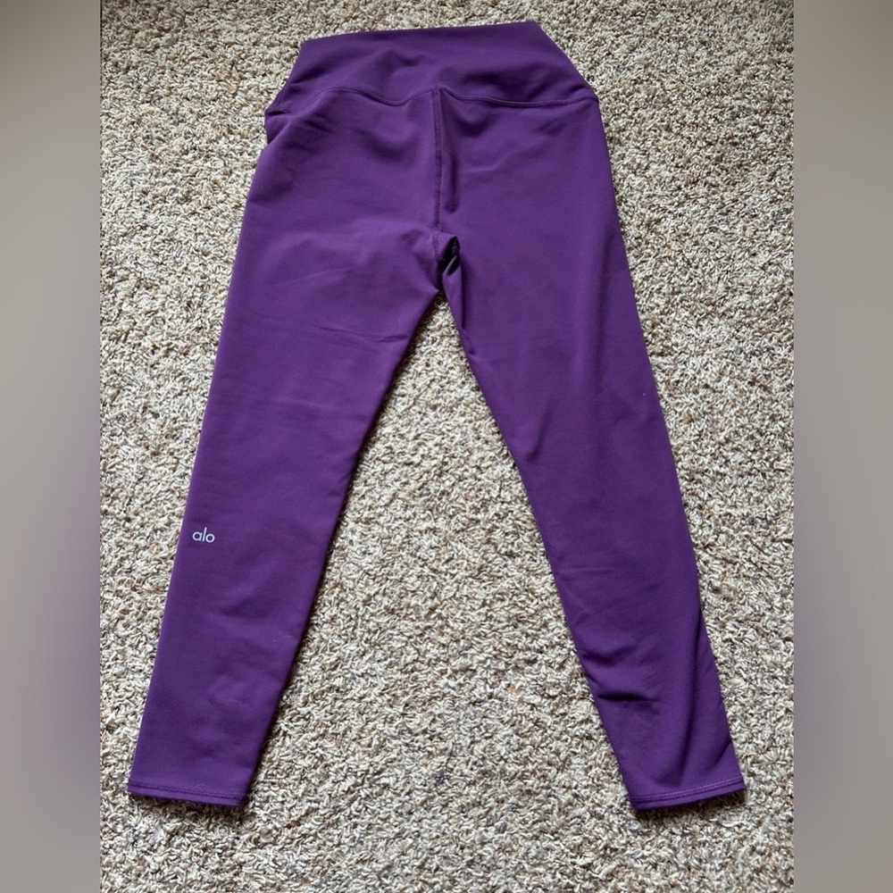 ALO Yoga Deep Purple
